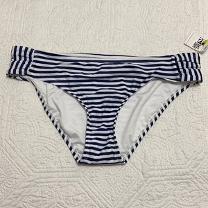 New- Vineyard Vines bikini bottoms